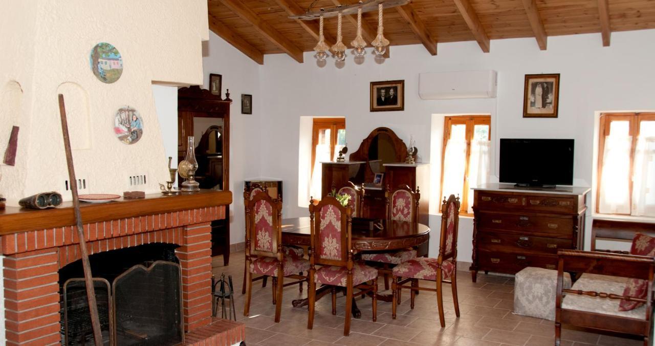 Pyrgos Fassea Kardamyli Villa Exterior photo