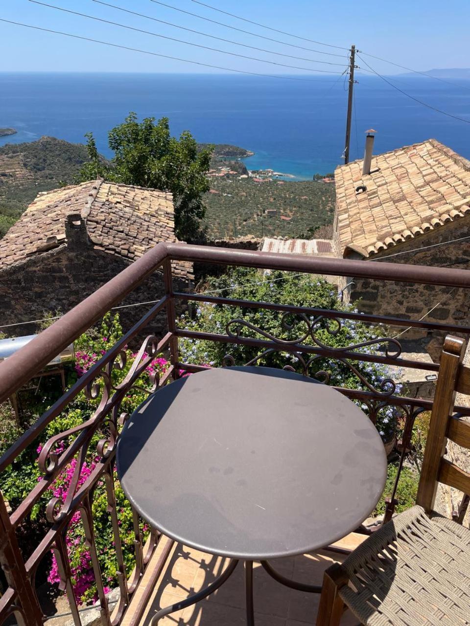 Pyrgos Fassea Kardamyli Villa Exterior photo